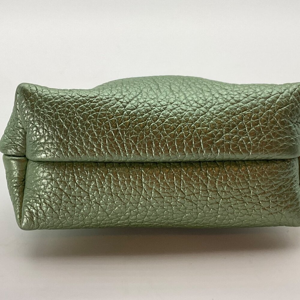 Portland Leather Goods Metallic Green Scalloped Leather Coin Purse Penny Pouch - Picture 4 of 11